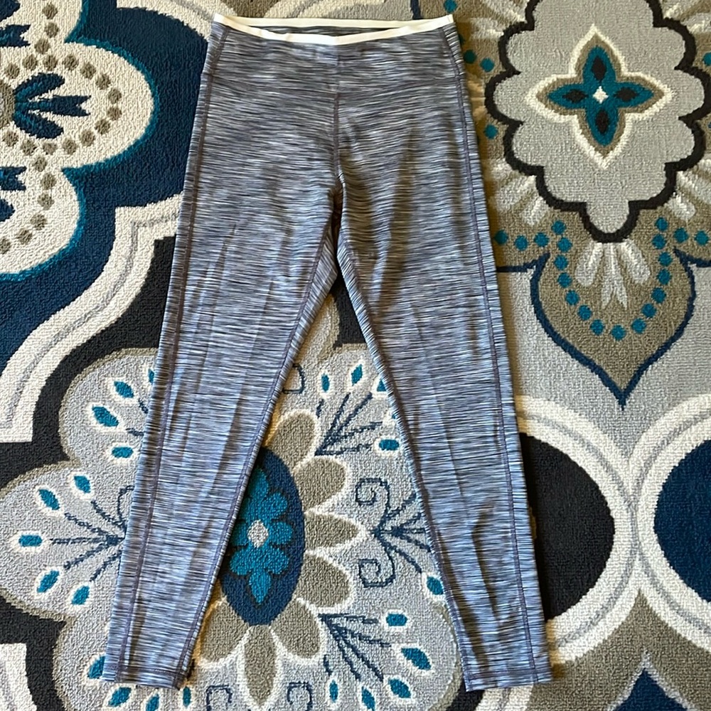 New without tags Tek Gear Ultrastretch leggings, size L